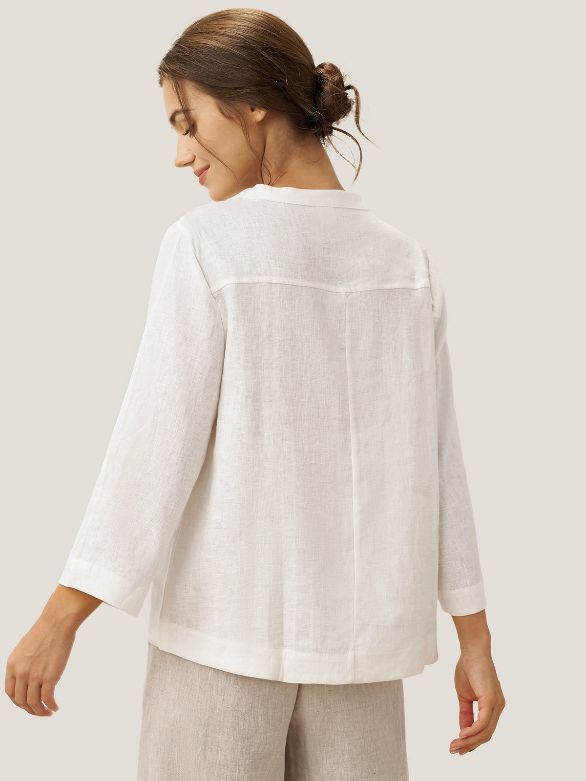 100% Linen Deep V-Neck Pullover with Button-Trim JOLYNE