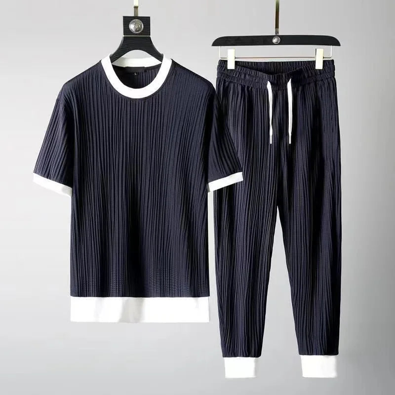 Javier? - Conjunto masculino con corte impecable