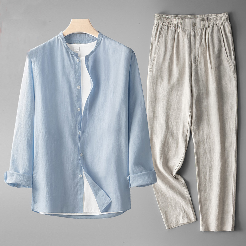 Lucas? - Conjunto casual sofisticado con camisa cl¨¢sica y pantal¨®n moderno