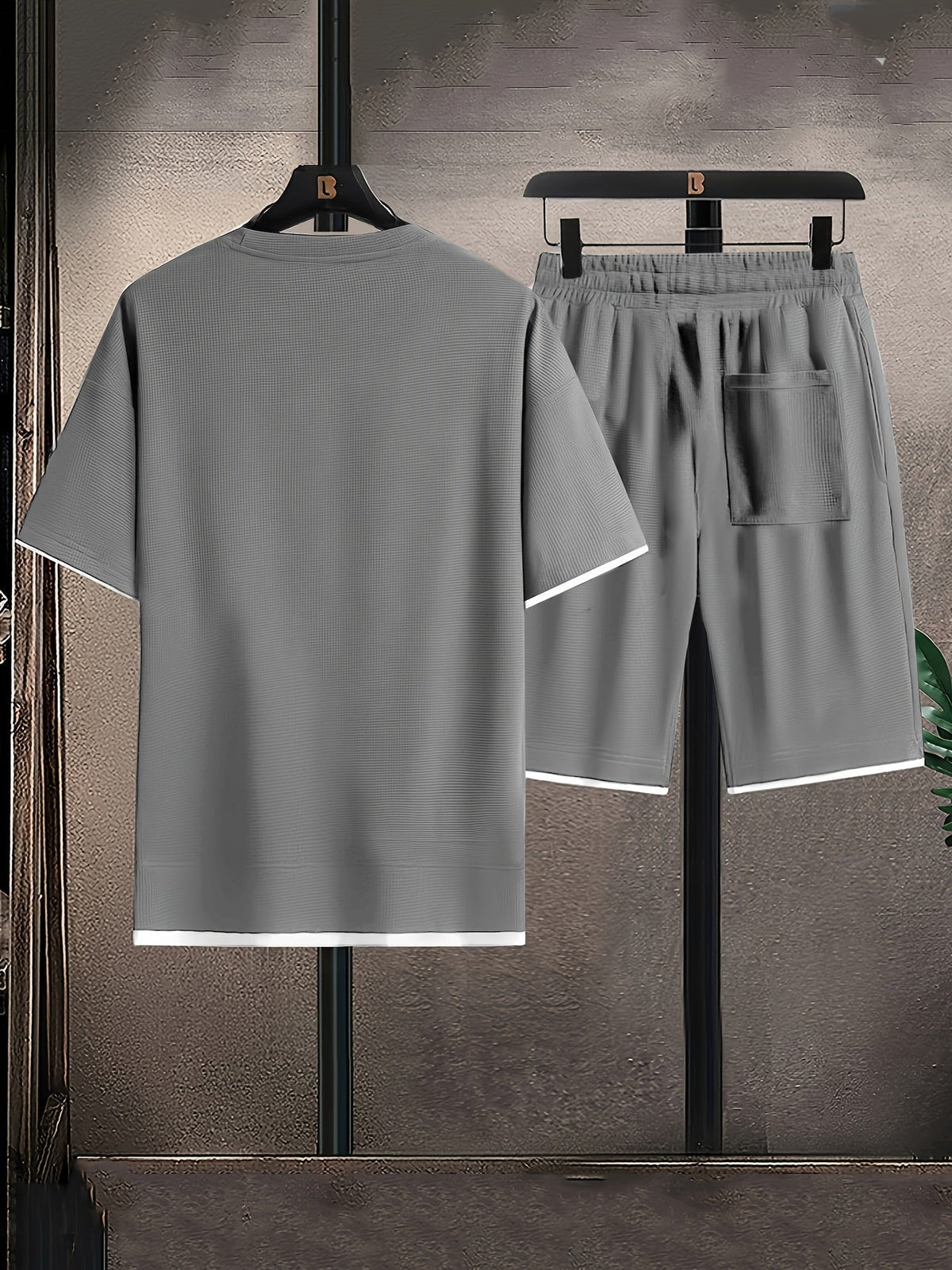 Mart¨ªn? - Conjunto vers¨¢til con estilo impecable