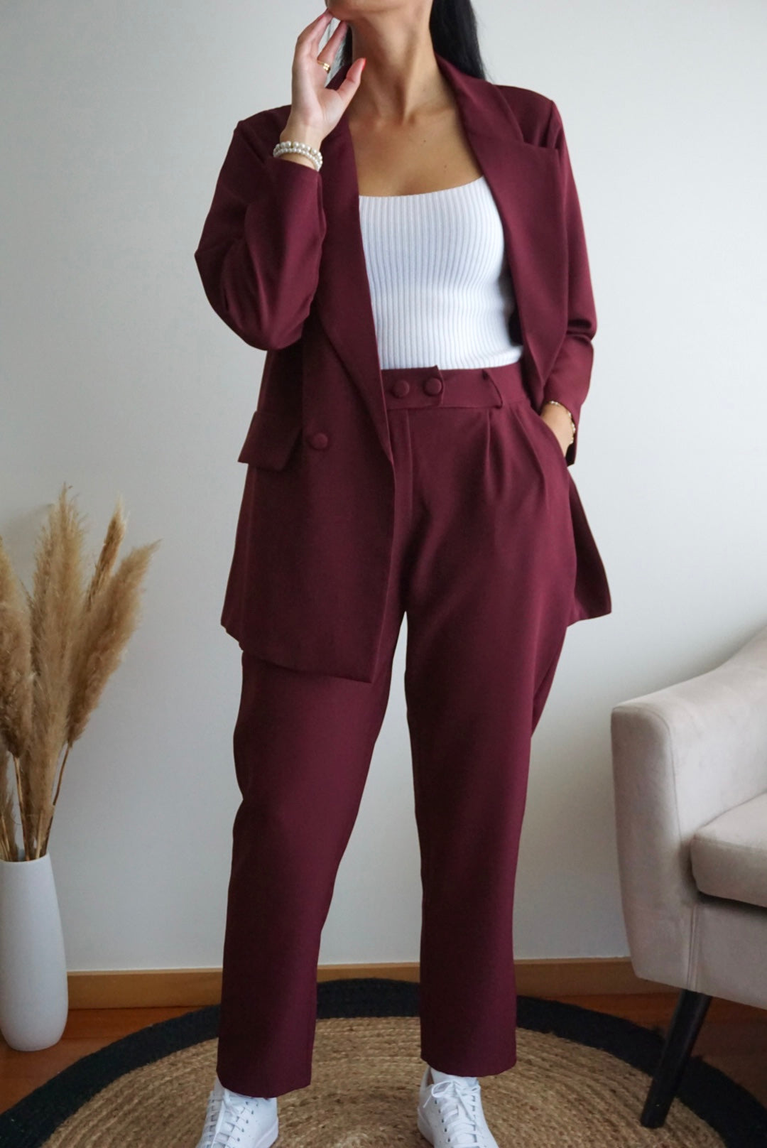 Alicia - Conjunto Borgo?a