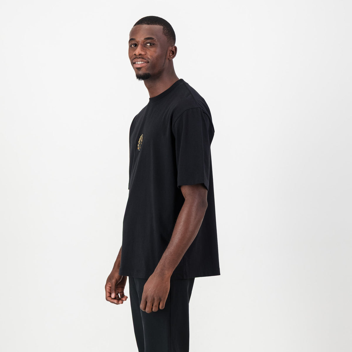 Kaizer Chiefs Pop Art Badge Boxy Tee- Black