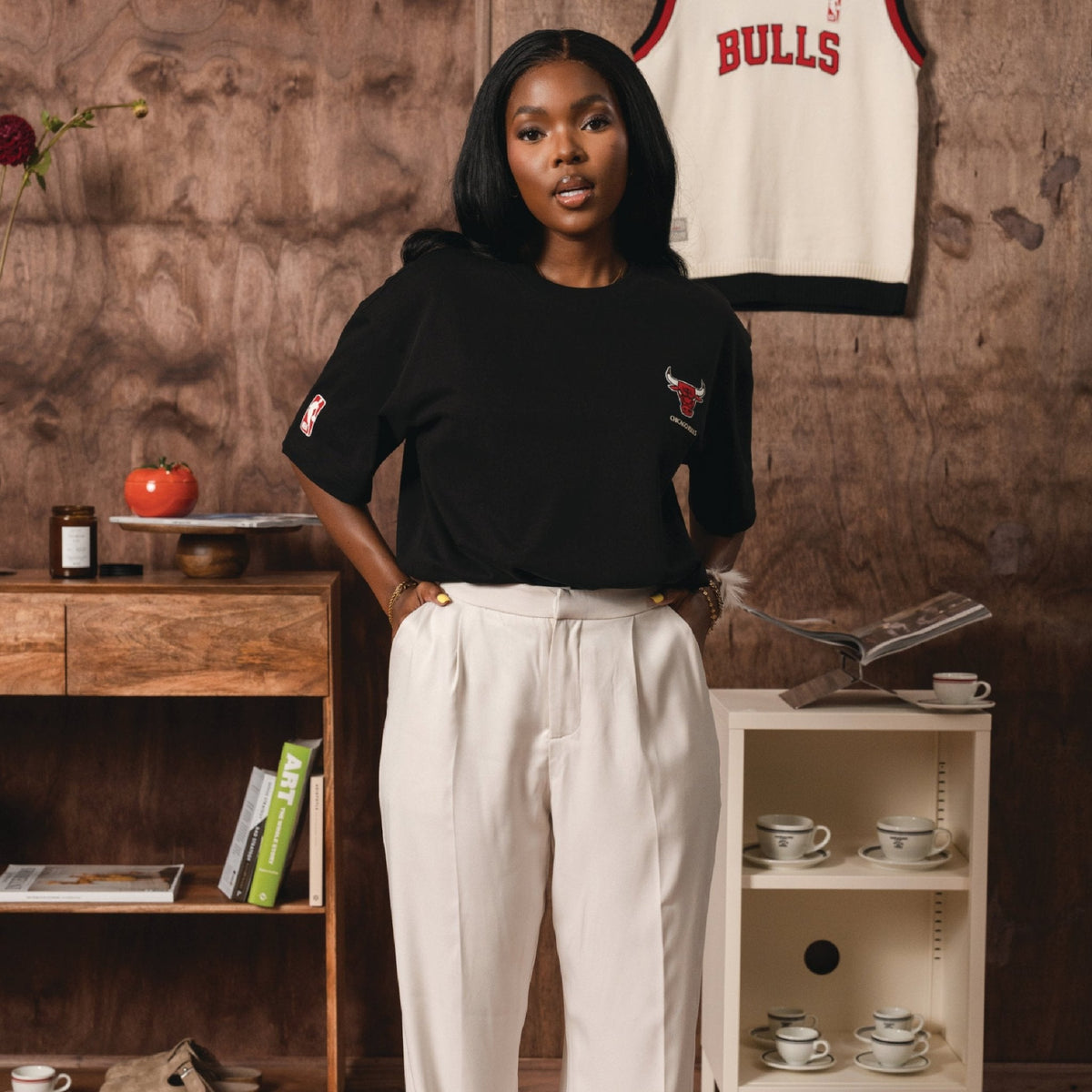 NBA Chicago Bulls Boxy Tee-Black