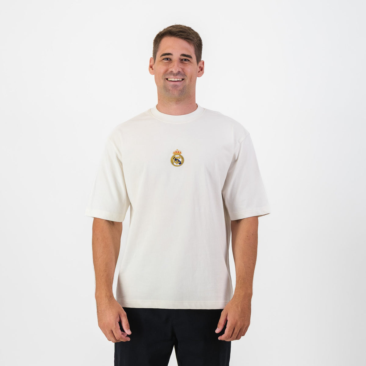 Real Madrid Crest Boxy Tee-Cloud Dancer